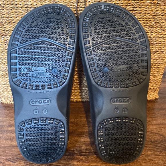 Crocs Unisex-Adult Men's and Women's on The Clock Clog Slip Resistant Work Shoes - Picture 10 of 12